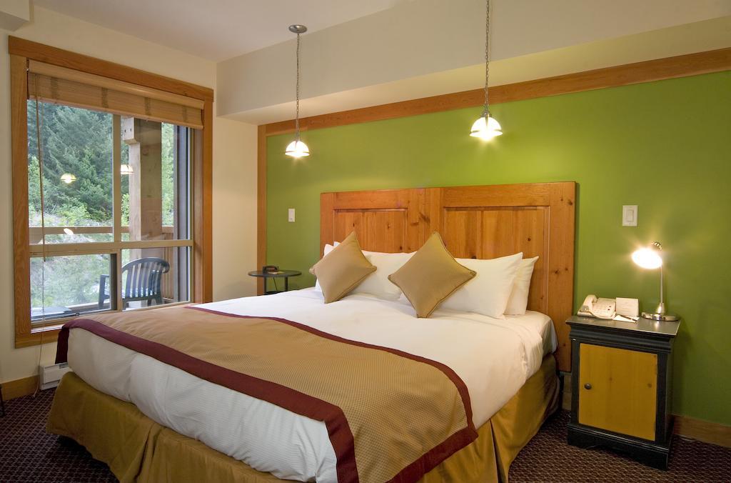 Hotel Lodging Ovations Whistler Exteriér fotografie