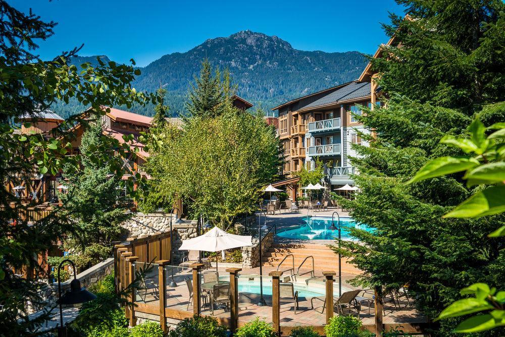 Hotel Lodging Ovations Whistler Exteriér fotografie